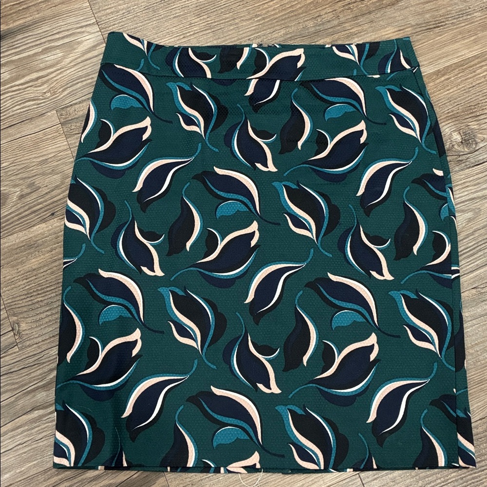 Ann Taylor Factory Leaf Print Skirt in Teal and Navy